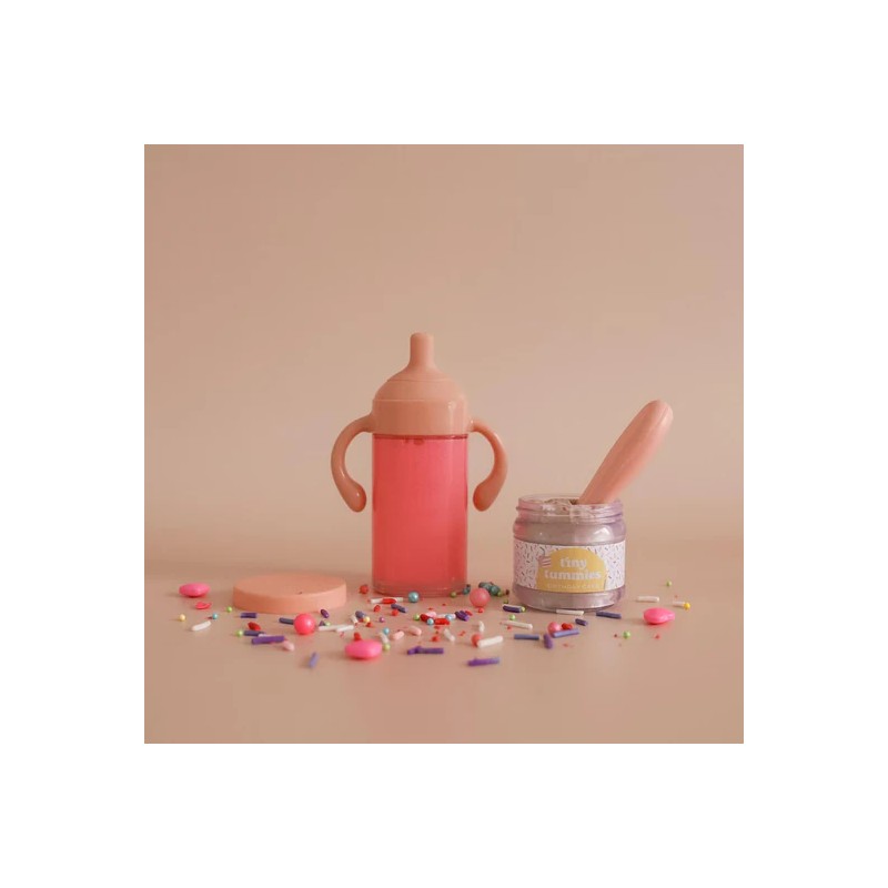 Coffret d'anniversaire Tiny Harlow - pot, cuillère et biberon magique